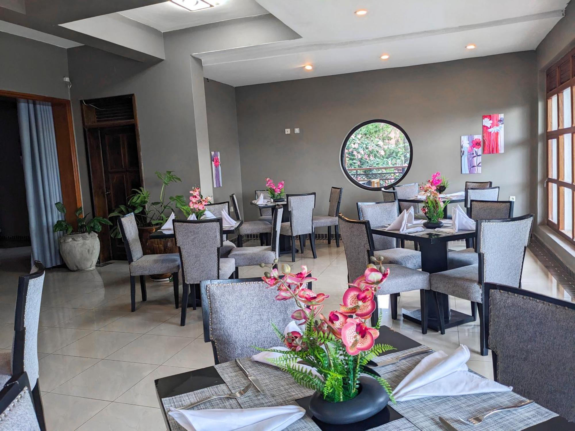 Kivu Hilltop View Resort Gisenyi Exterior photo