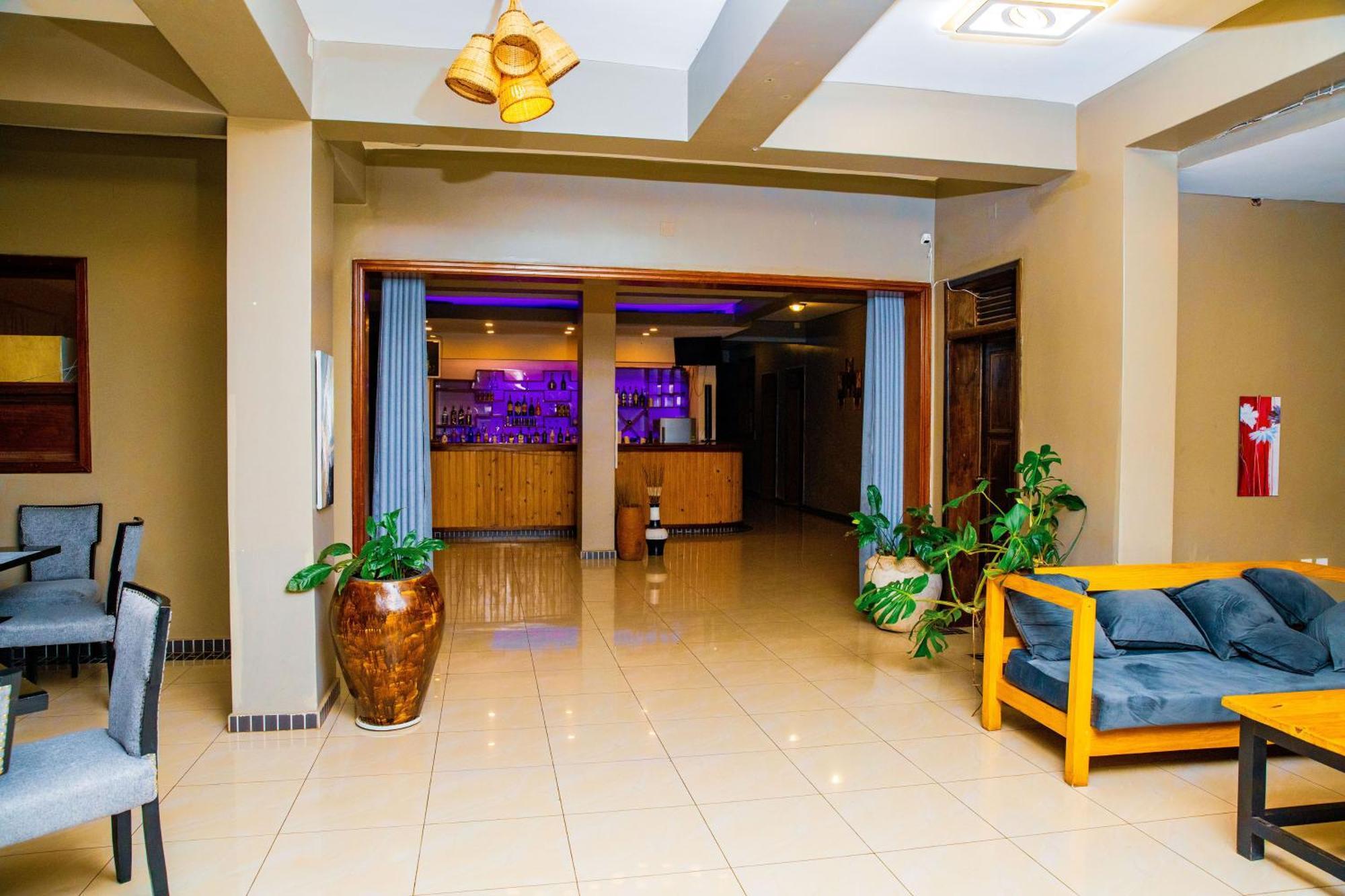 Kivu Hilltop View Resort Gisenyi Exterior photo
