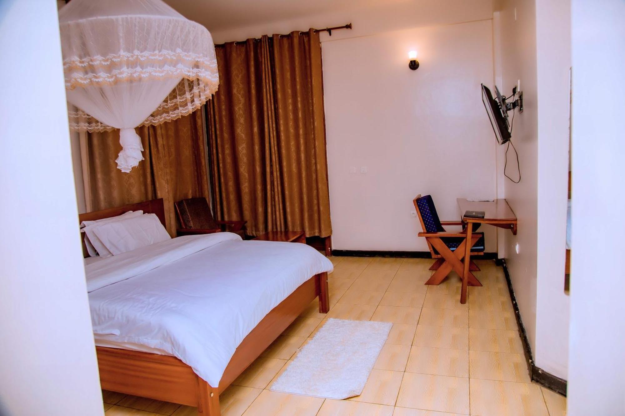 Kivu Hilltop View Resort Gisenyi Exterior photo